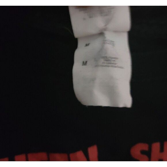 Retro Y2K Queen Band Shirt Sheer Heart Attack - Picture 2 of 3